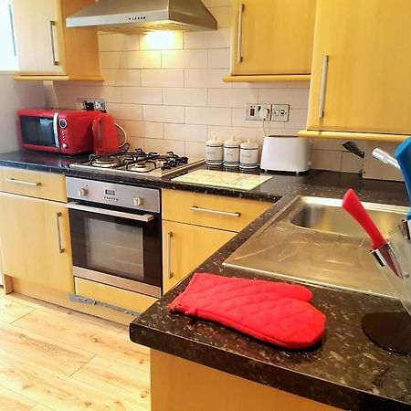 Comfortable Studio Flat Near Central ลอนดอน ภายนอก รูปภาพ